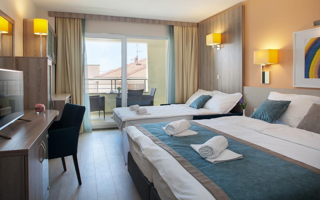 Guesthouse Aroma Makarska Exterior foto